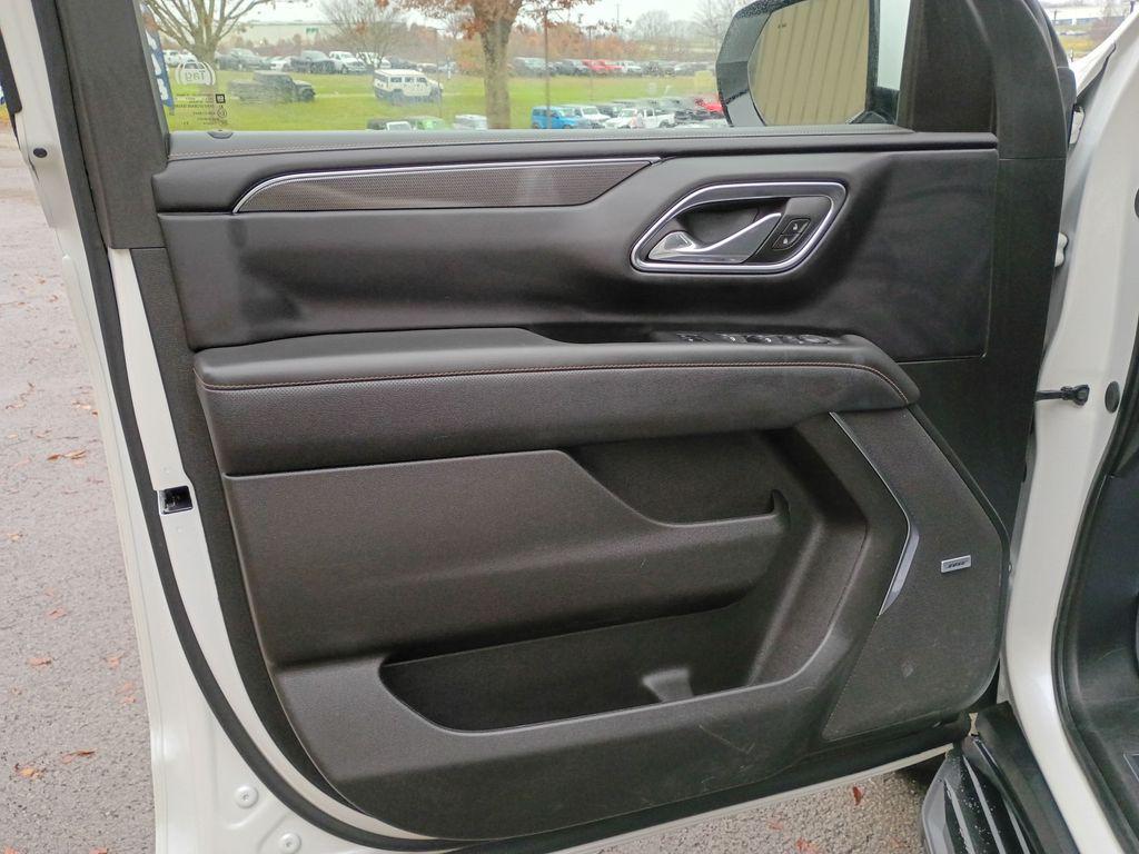 used 2024 GMC Yukon car, priced at $60,000