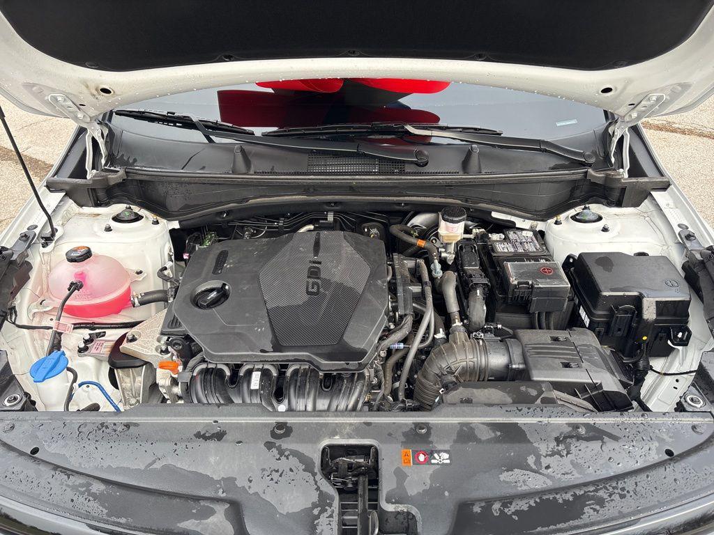 used 2025 Kia Sportage car, priced at $26,999