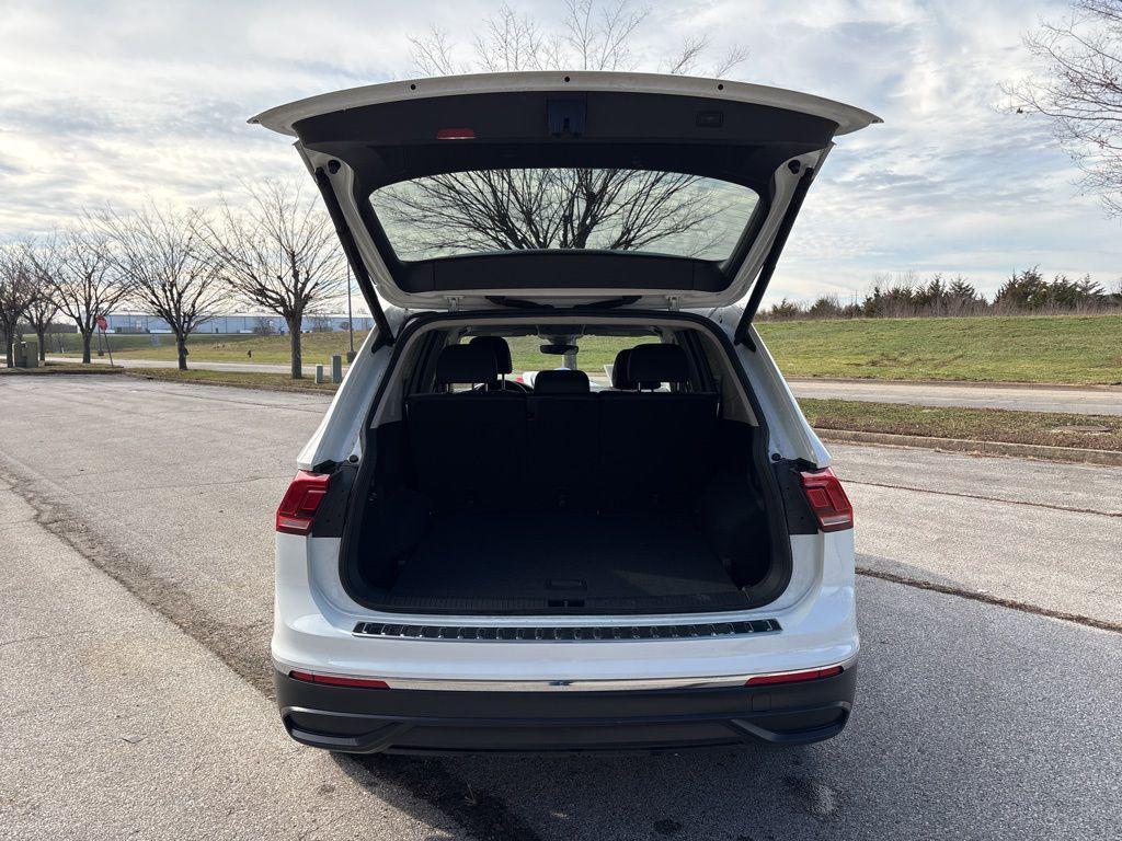 used 2024 Volkswagen Tiguan car, priced at $21,999