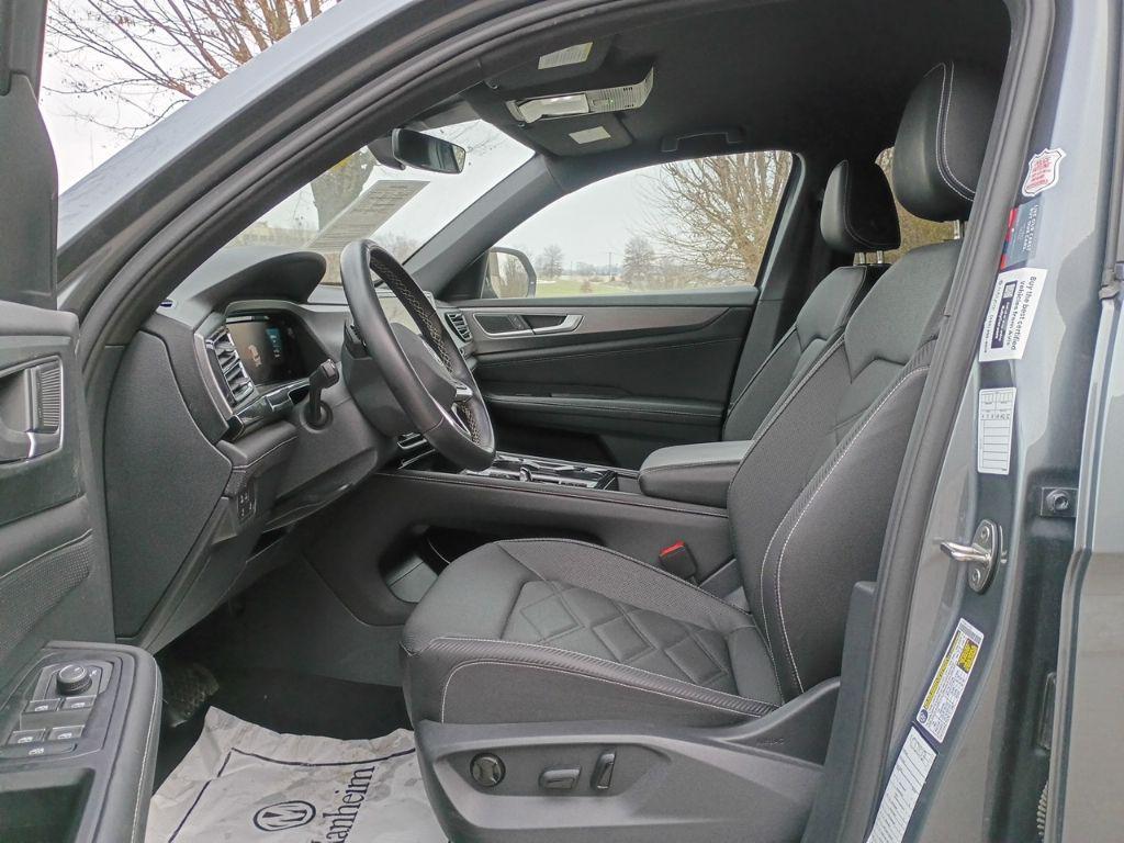 used 2025 Volkswagen Atlas Cross Sport car, priced at $27,999