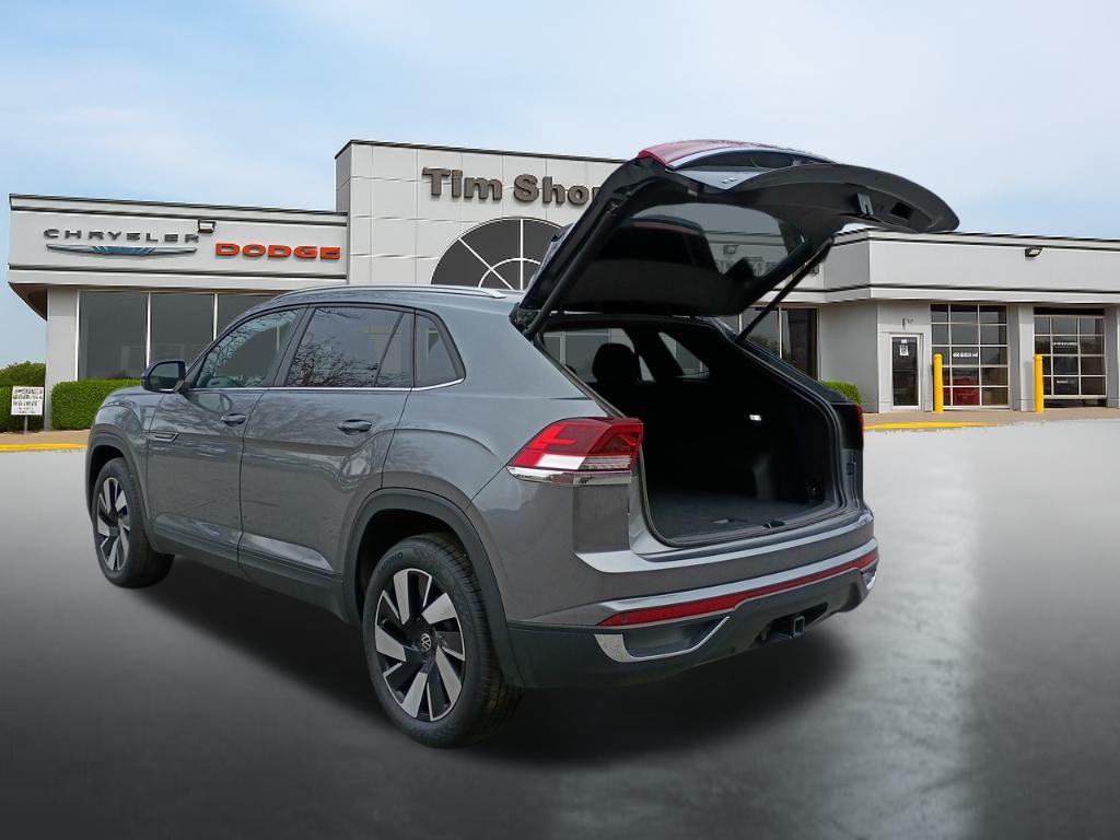 used 2025 Volkswagen Atlas Cross Sport car, priced at $27,999