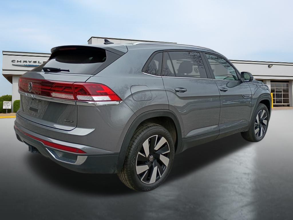 used 2025 Volkswagen Atlas Cross Sport car, priced at $27,999