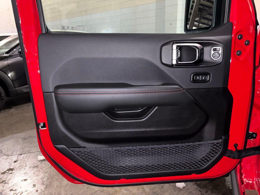 new 2026 Jeep Wrangler car, priced at $48,722