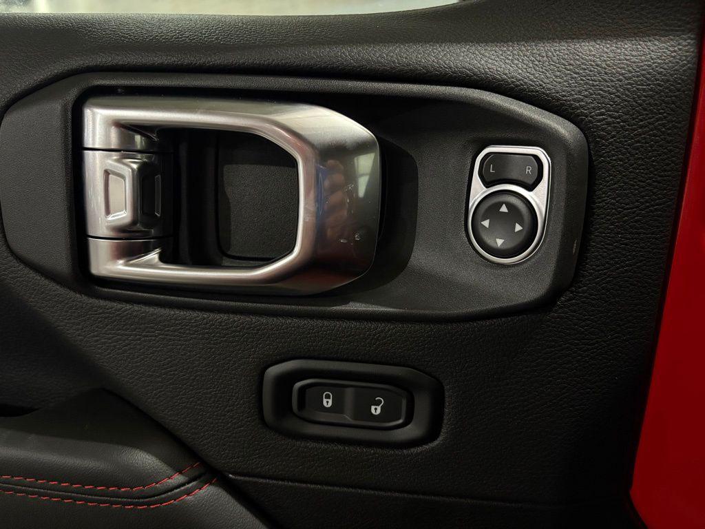 new 2026 Jeep Wrangler car, priced at $48,722