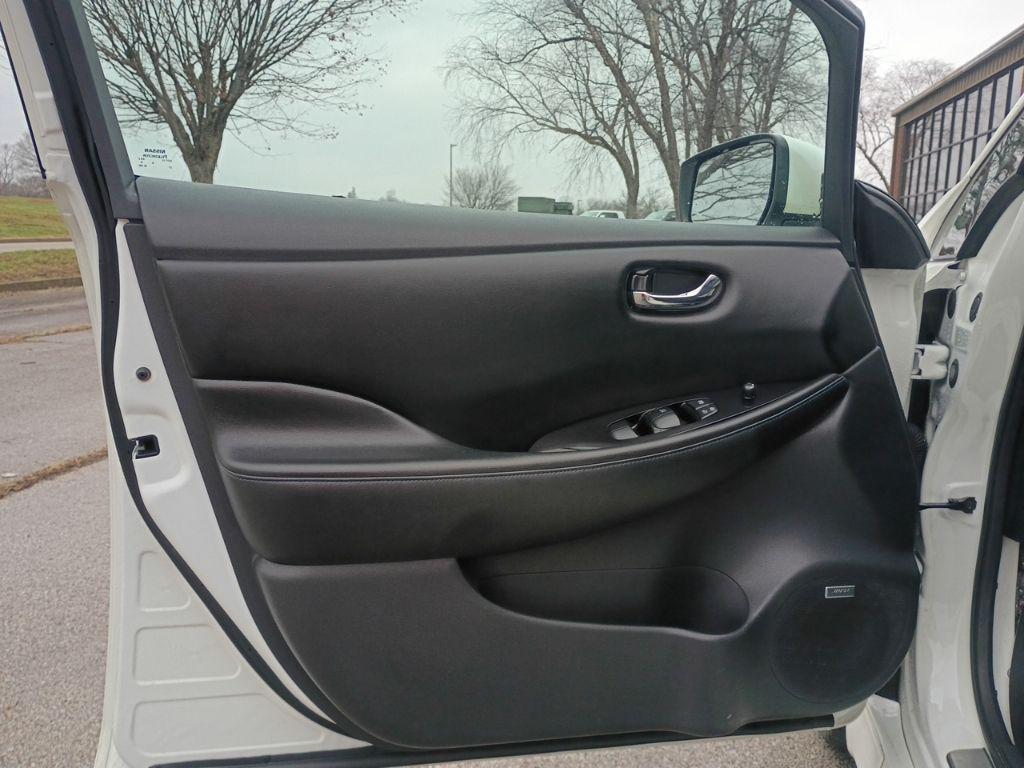 used 2021 Nissan Leaf car, priced at $9,999
