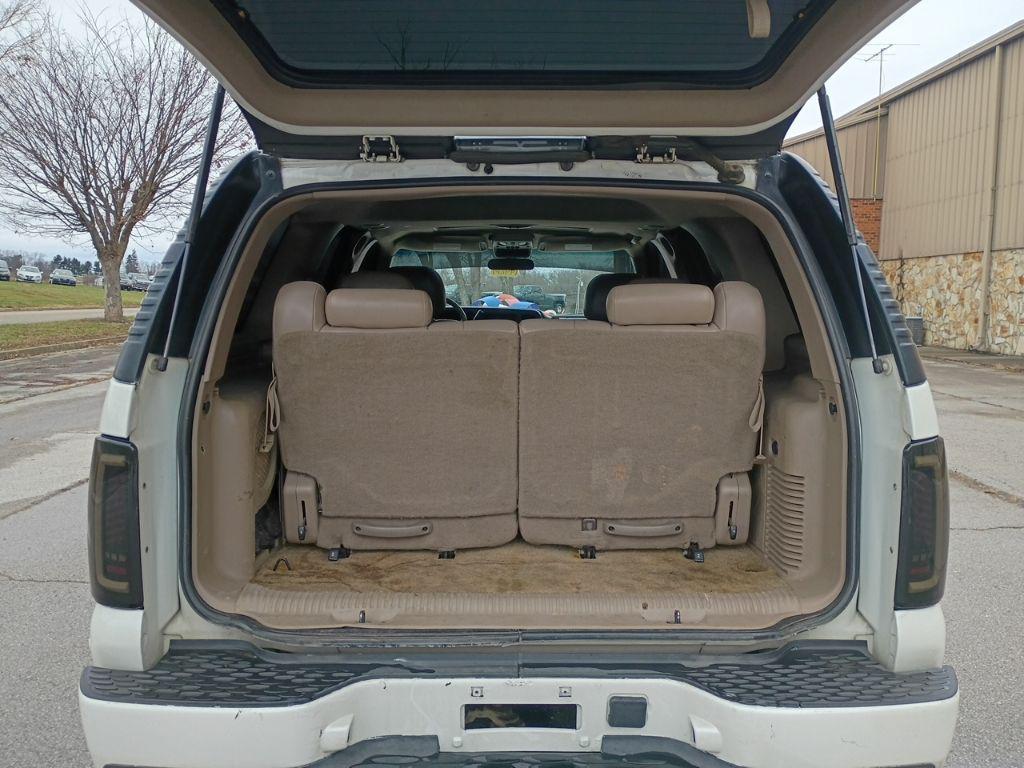 used 2003 GMC Yukon car, priced at $3,000