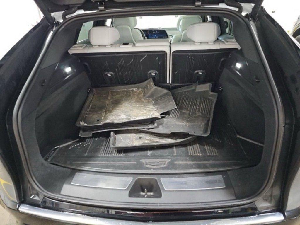used 2024 Cadillac LYRIQ car, priced at $37,999