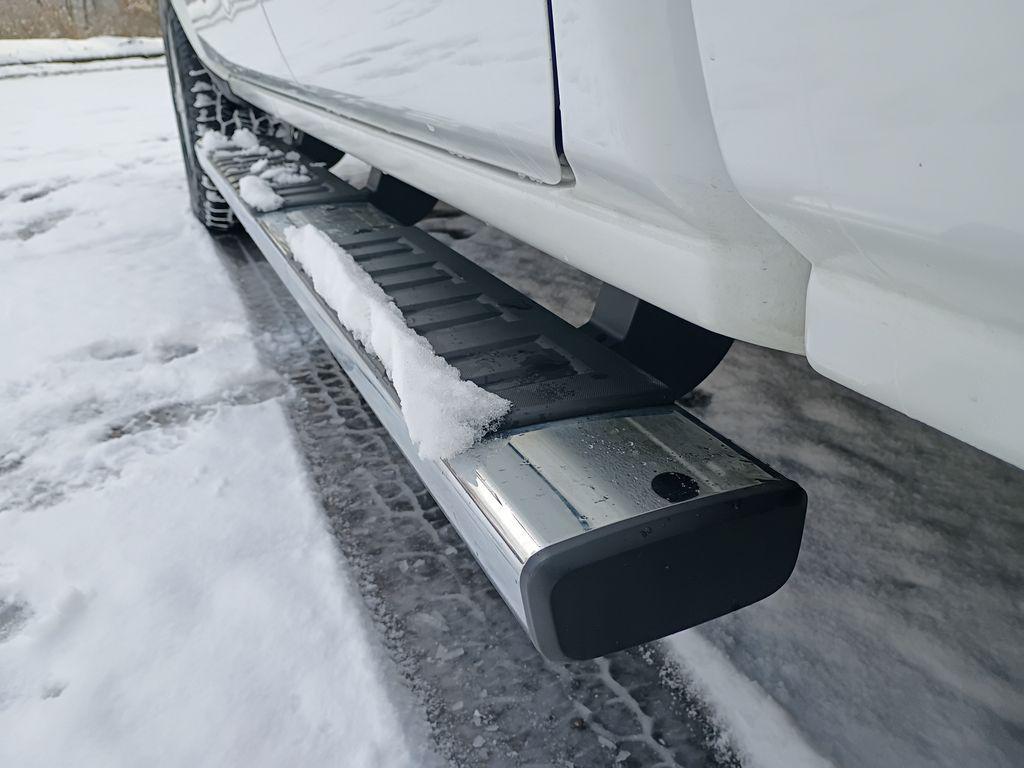 used 2014 Chevrolet Silverado 1500 car, priced at $17,999