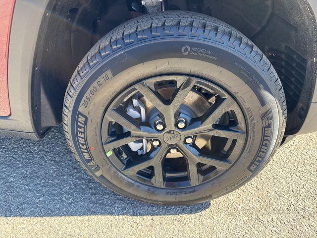 new 2026 Jeep Grand Cherokee car, priced at $36,875