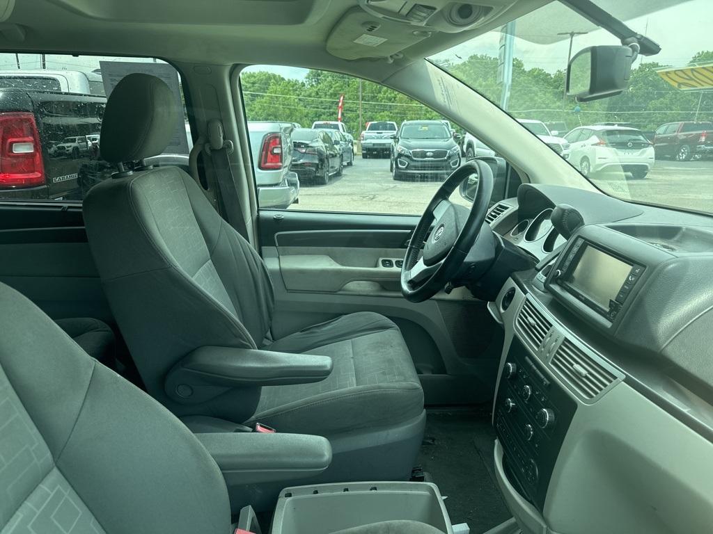 used 2009 Volkswagen Routan car, priced at $1,999