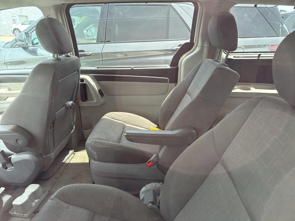 used 2009 Volkswagen Routan car, priced at $1,999