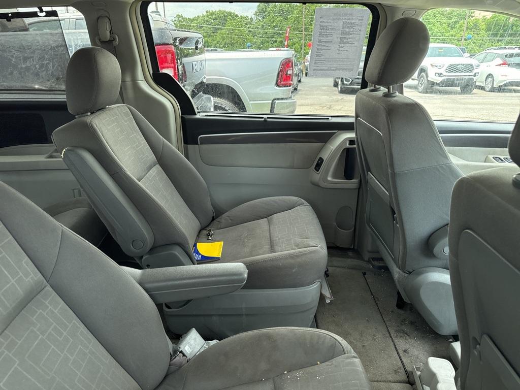 used 2009 Volkswagen Routan car, priced at $1,999