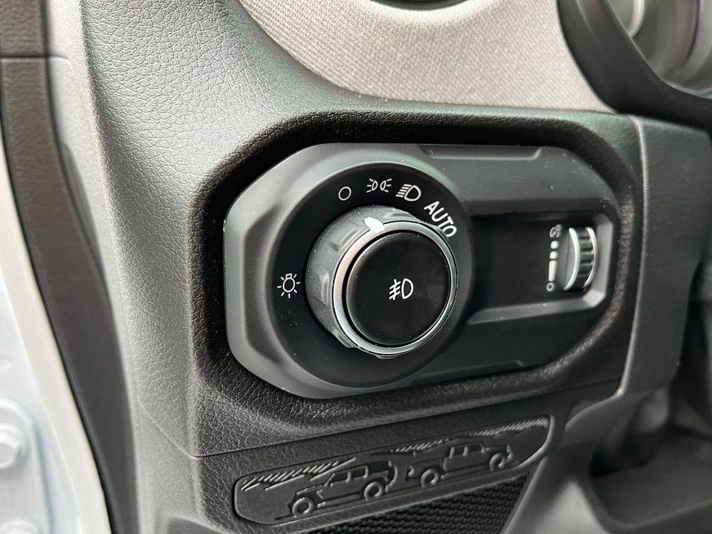 new 2026 Jeep Wrangler car, priced at $39,084