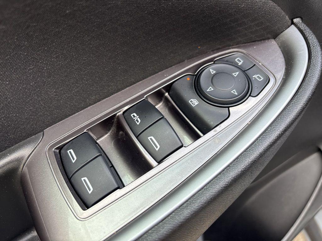 used 2023 Chevrolet Malibu car, priced at $17,999