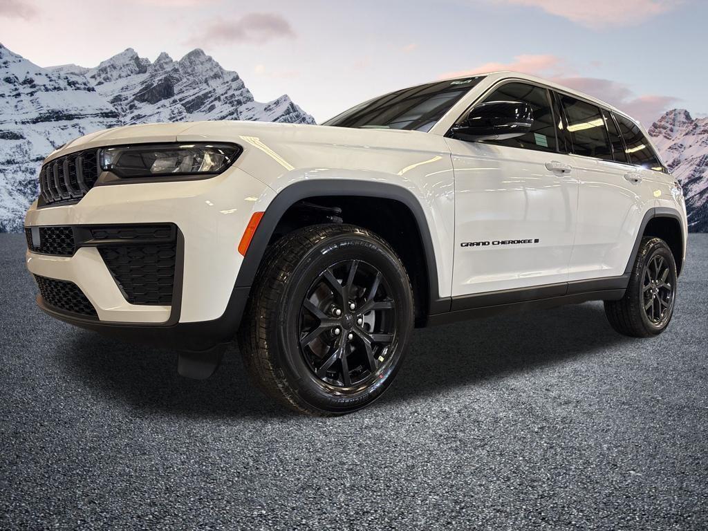 new 2026 Jeep Grand Cherokee car, priced at $36,871