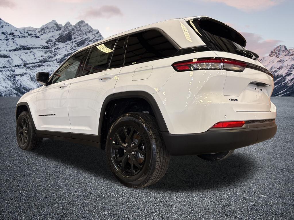 new 2026 Jeep Grand Cherokee car, priced at $36,871