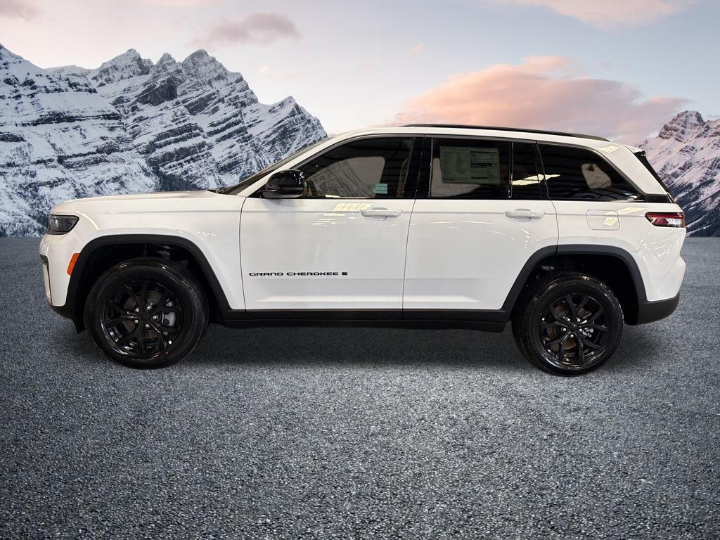 new 2026 Jeep Grand Cherokee car, priced at $36,871