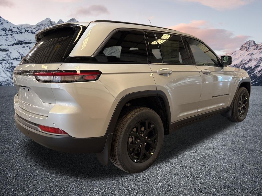 new 2026 Jeep Grand Cherokee car, priced at $38,734