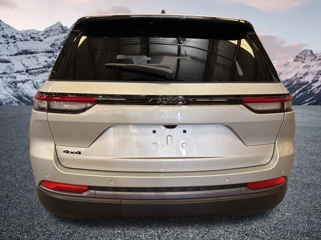 new 2026 Jeep Grand Cherokee car, priced at $38,734