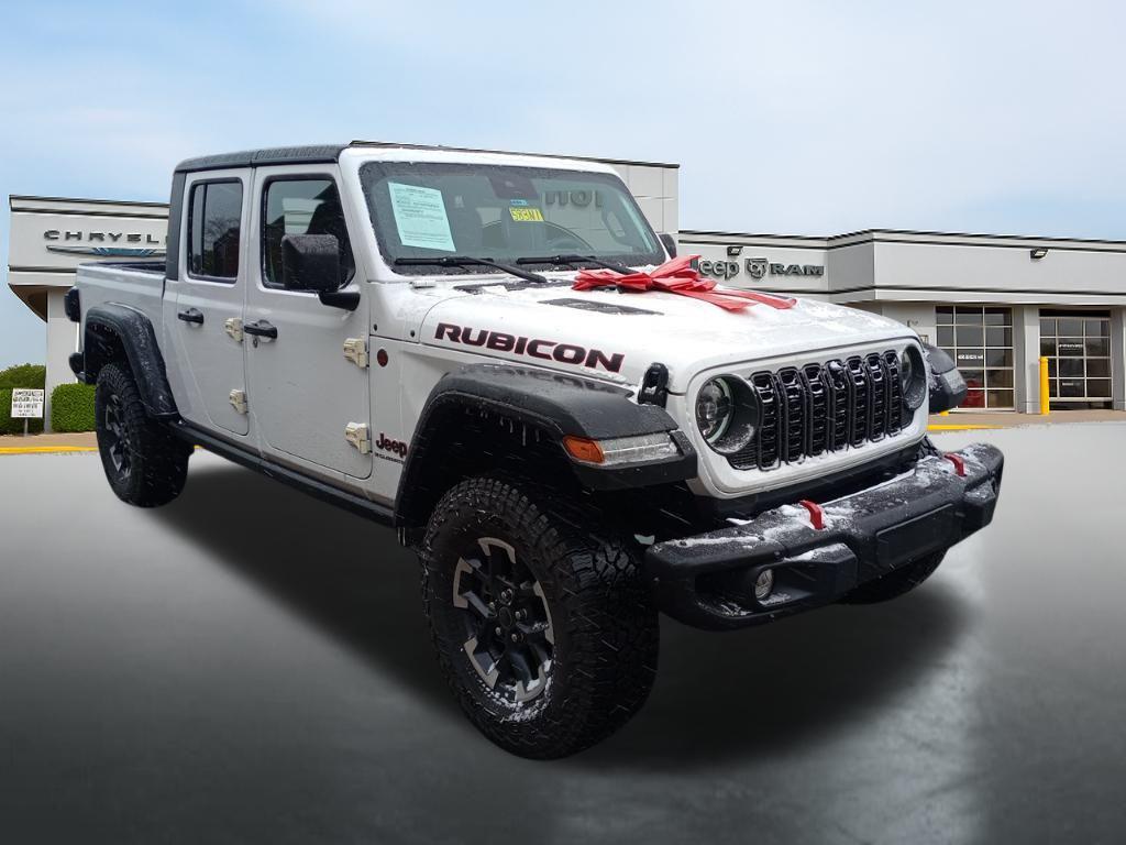 used 2024 Jeep Gladiator car, priced at $41,999
