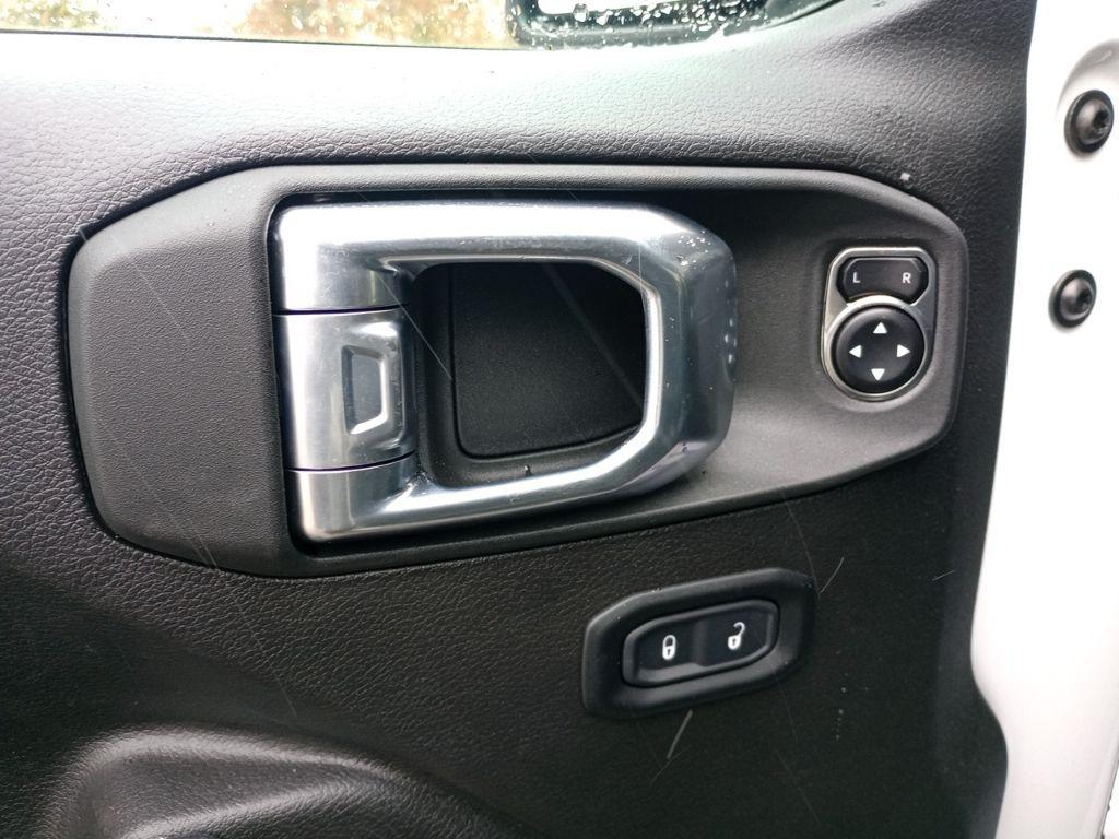 used 2024 Jeep Gladiator car, priced at $41,999