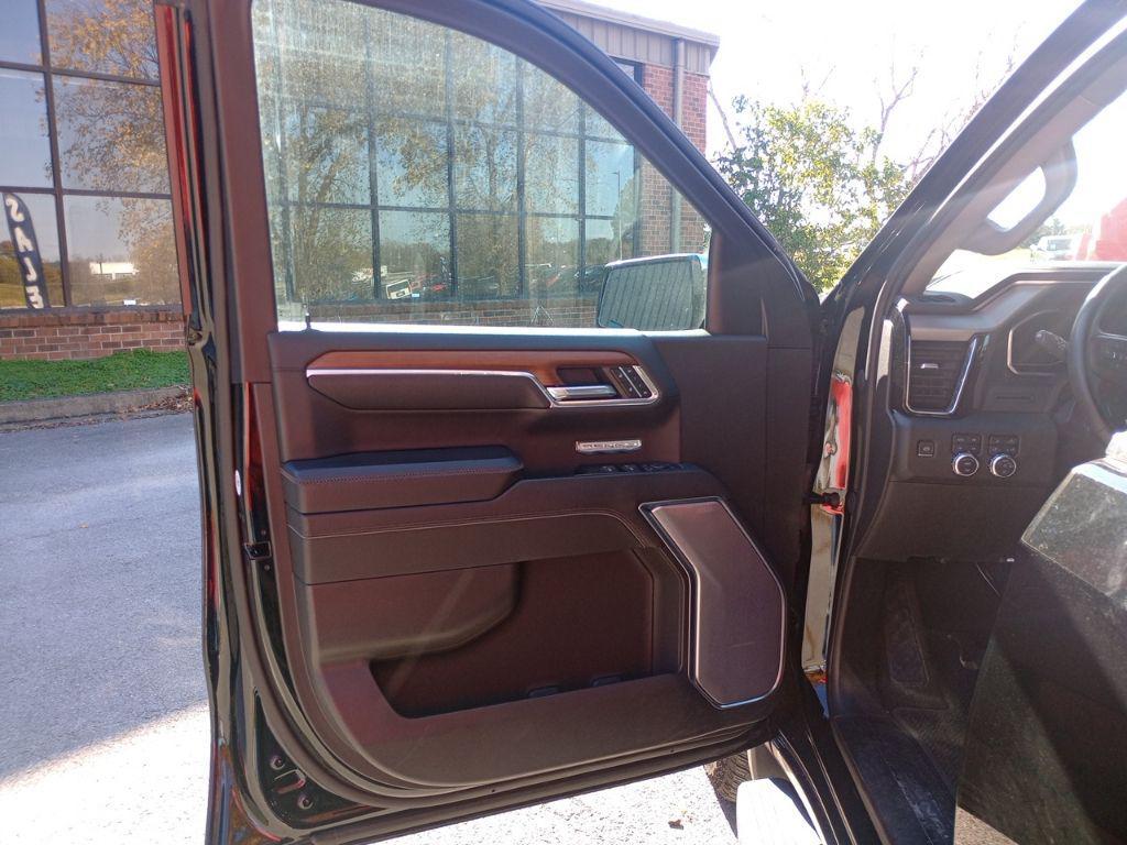 used 2023 GMC Sierra 1500 car, priced at $46,848