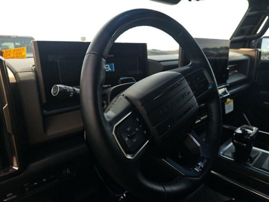 used 2025 GMC HUMMER EV SUV car, priced at $73,129