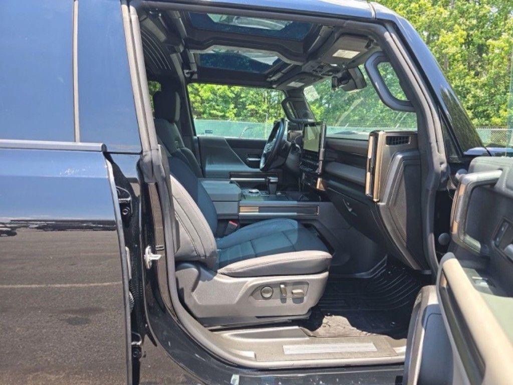 used 2025 GMC HUMMER EV SUV car, priced at $73,129