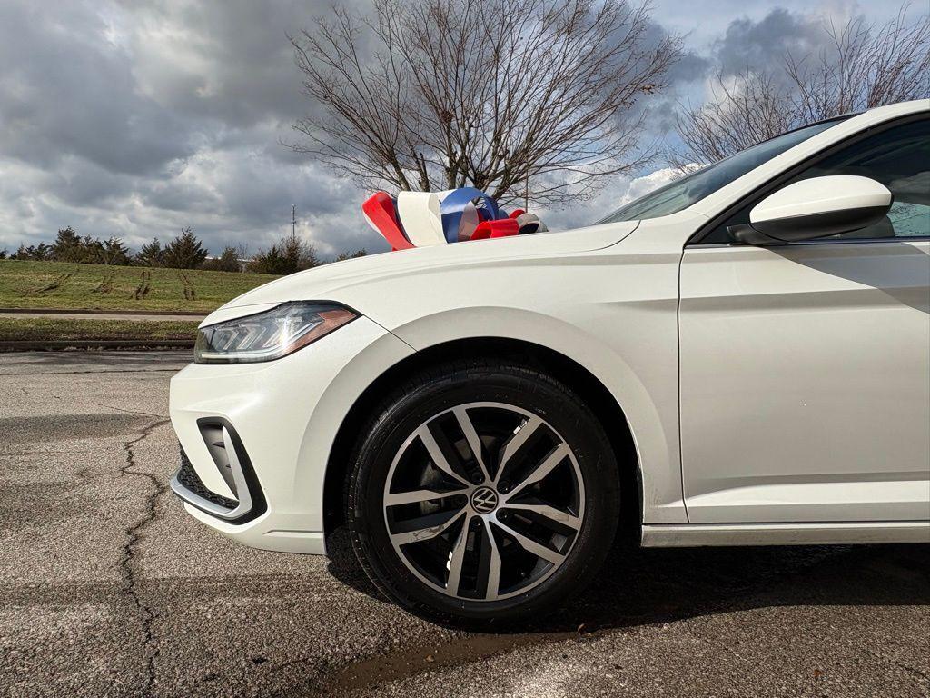 used 2025 Volkswagen Jetta car, priced at $20,999