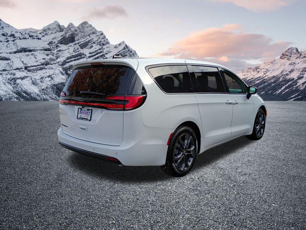 new 2026 Chrysler Pacifica car, priced at $39,307