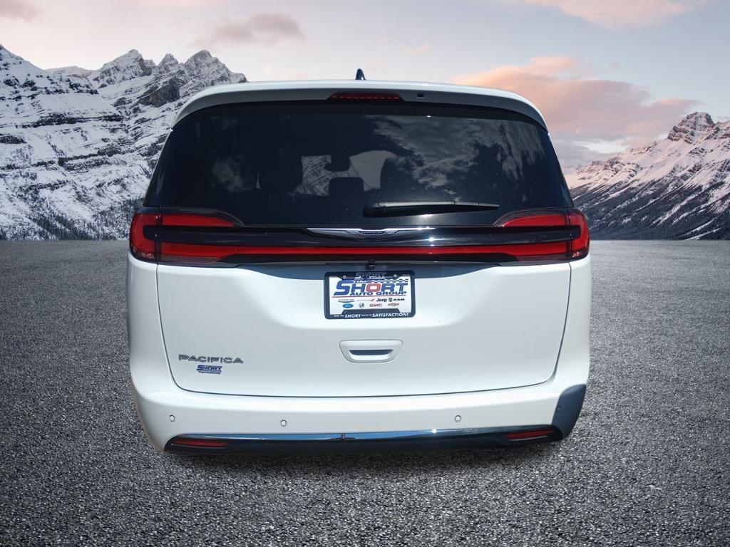 new 2026 Chrysler Pacifica car, priced at $39,533