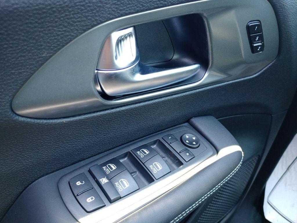 new 2026 Chrysler Pacifica car, priced at $39,533