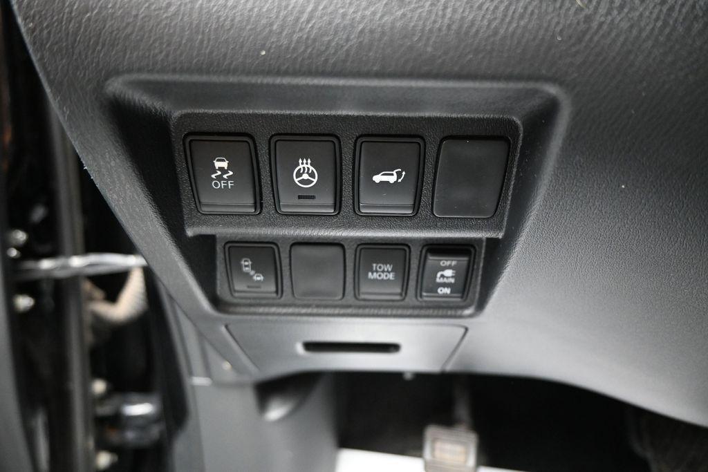 used 2020 Nissan Pathfinder car, priced at $17,899