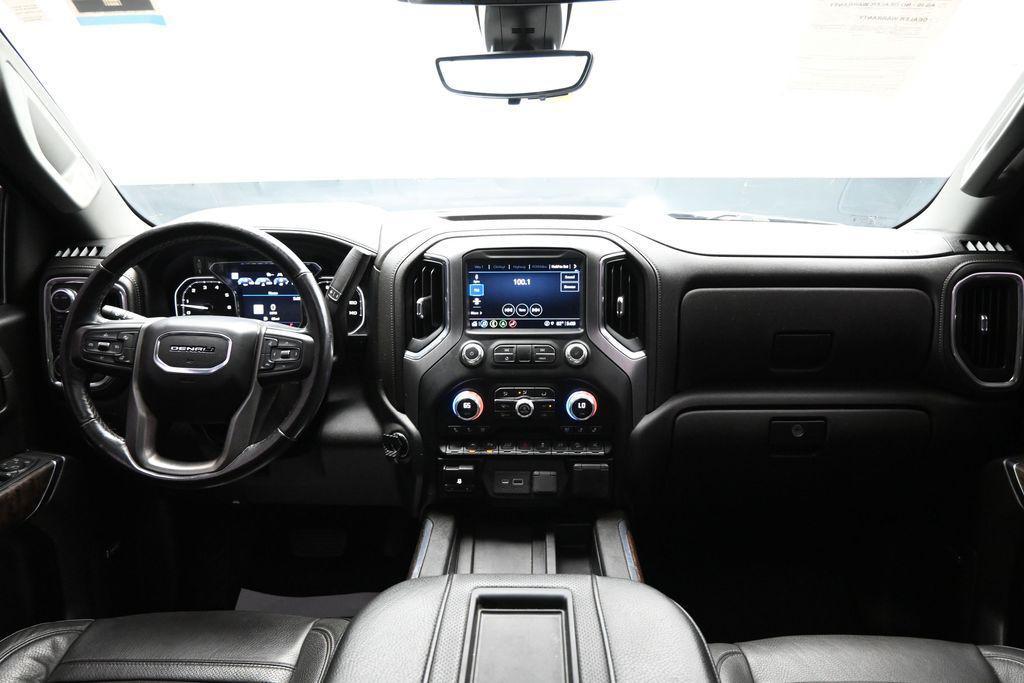used 2022 GMC Sierra 1500 car, priced at $40,898