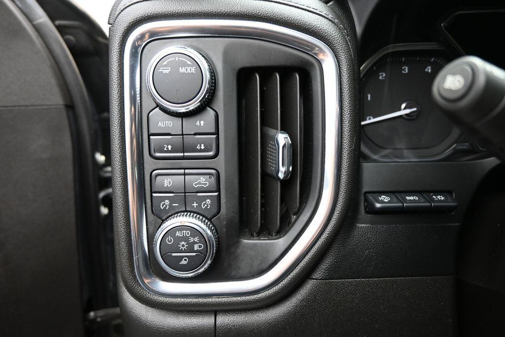 used 2022 GMC Sierra 1500 car, priced at $40,898
