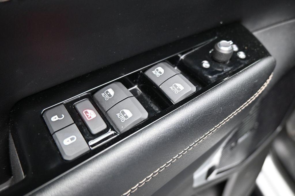 used 2025 Jeep Wagoneer car, priced at $58,893