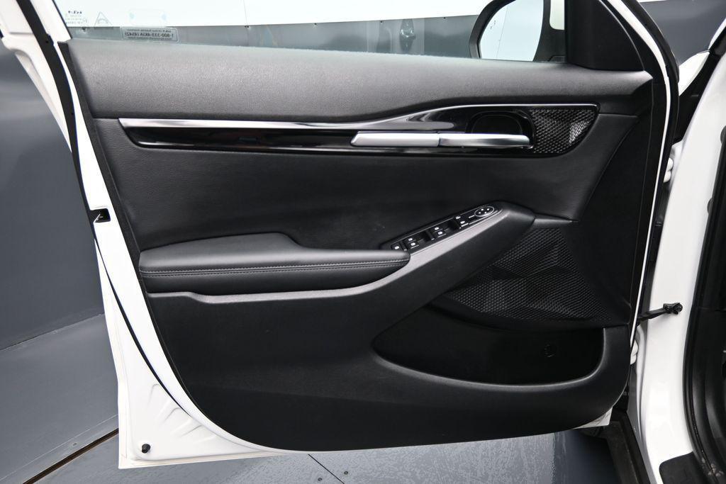 used 2025 Kia Seltos car, priced at $23,898