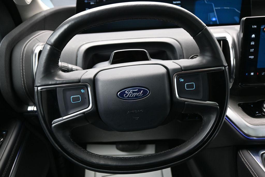 used 2025 Ford Expedition car, priced at $62,898