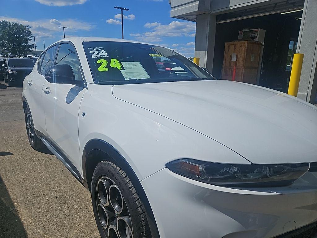 used 2024 Alfa Romeo Tonale car, priced at $27,999