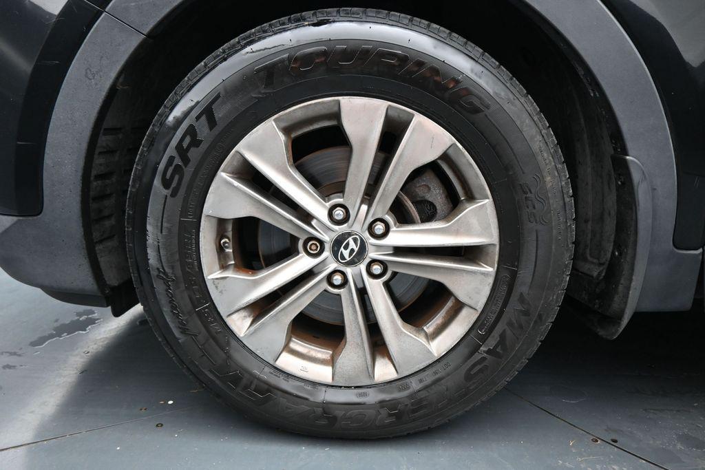 used 2013 Hyundai Santa Fe car, priced at $5,399
