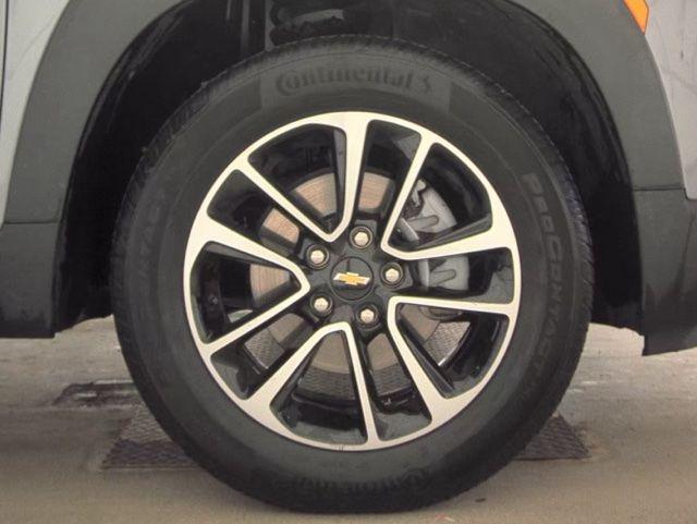 used 2025 Chevrolet TrailBlazer car, priced at $22,299