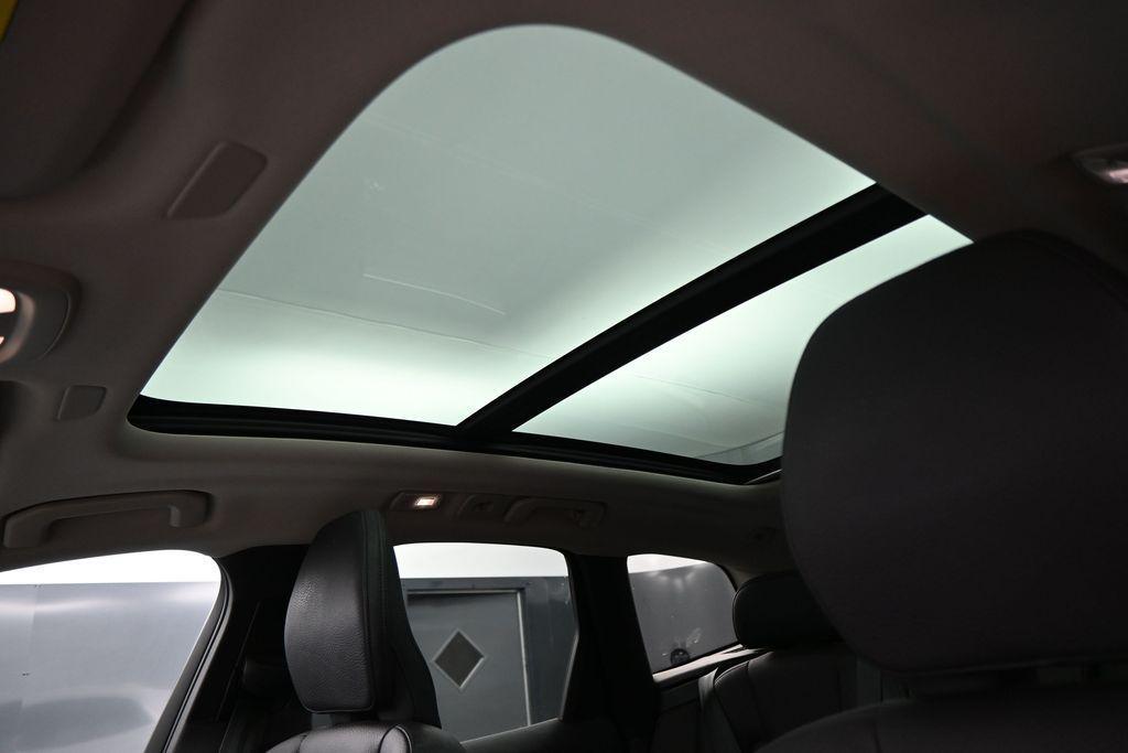 used 2023 Volvo XC60 car, priced at $31,699