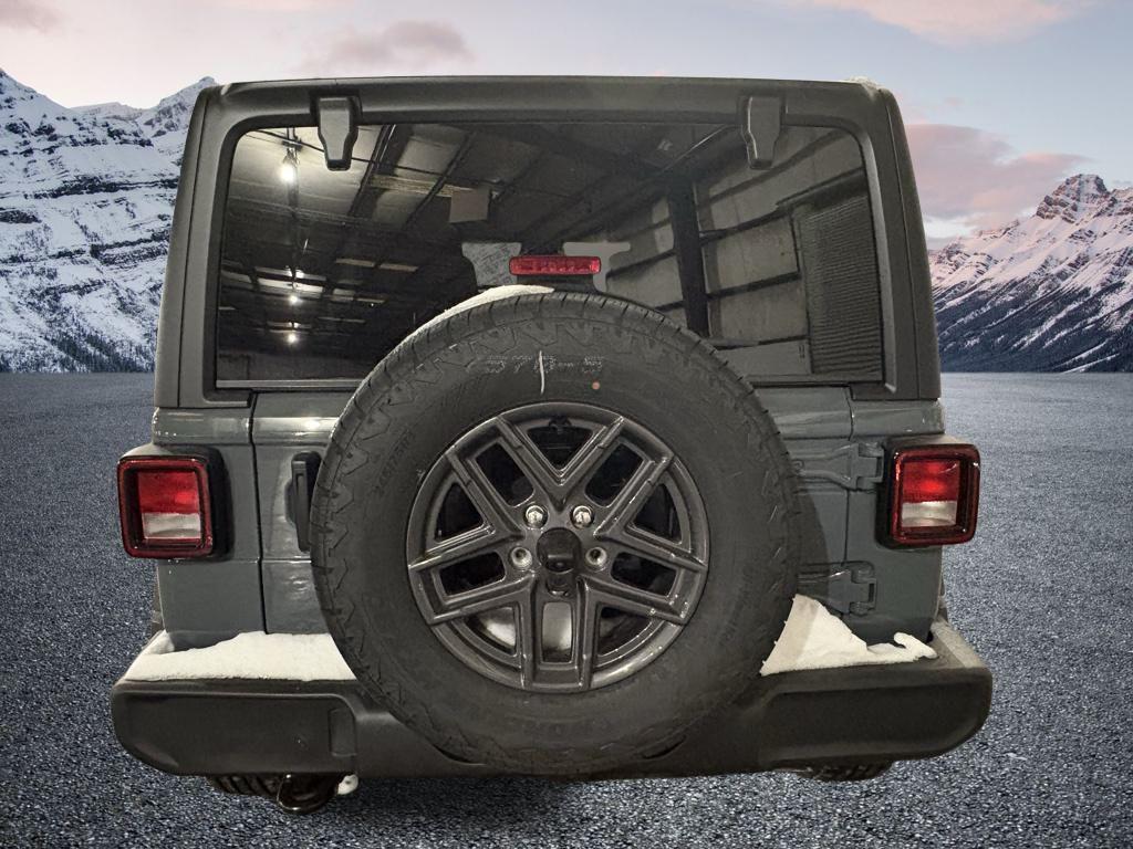 new 2026 Jeep Wrangler car, priced at $40,901