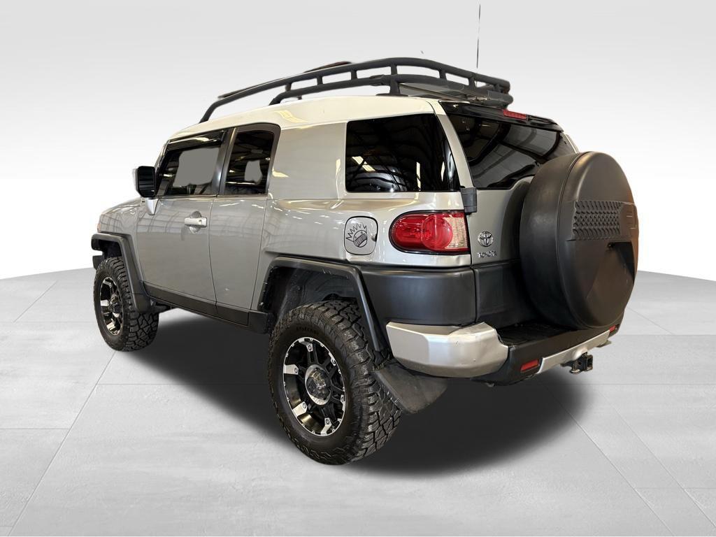 used 2011 Toyota FJ Cruiser car, priced at $15,000