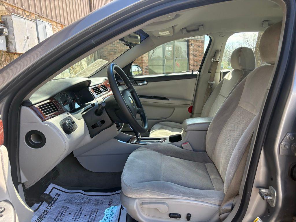 used 2006 Chevrolet Impala car, priced at $3,500