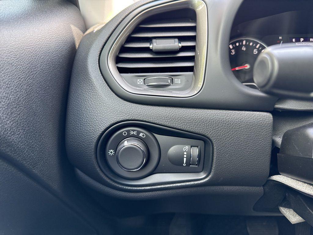 new 2023 Jeep Renegade car, priced at $27,074