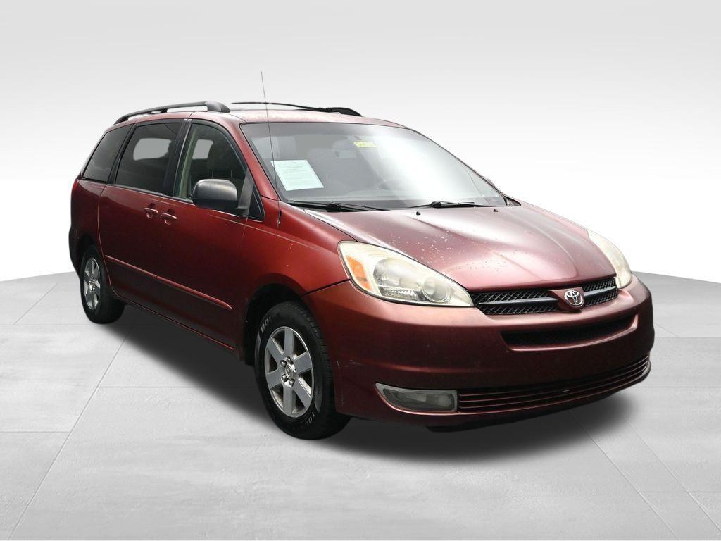 used 2005 Toyota Sienna car, priced at $2,898