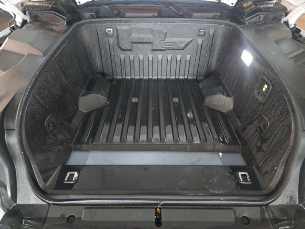 used 2025 GMC HUMMER EV Pickup car, priced at $77,730