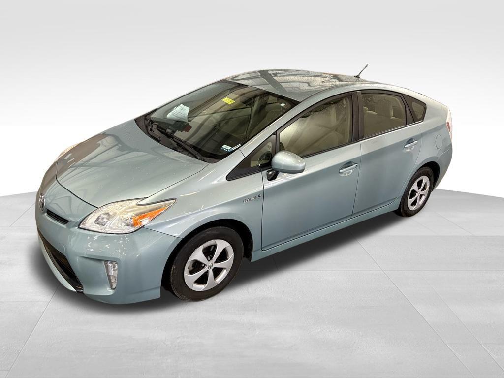 used 2015 Toyota Prius car, priced at $5,500