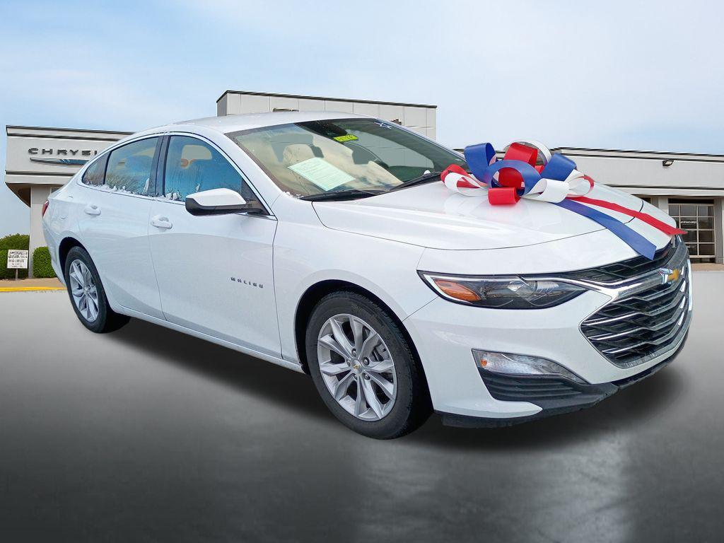 used 2024 Chevrolet Malibu car, priced at $15,995